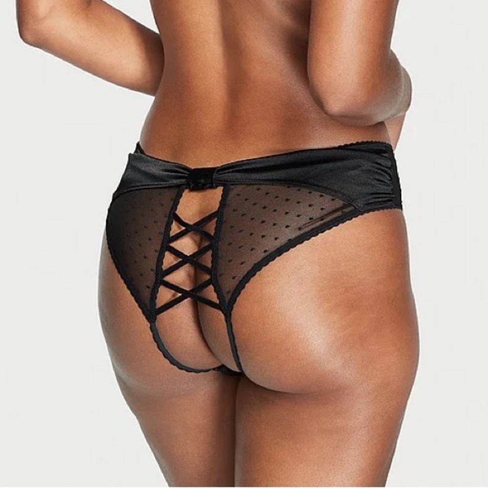 Victoria's Secret Very Sexy Back Cut-Out Cheeky Panty Black Small NEW - Picture 1 of 7